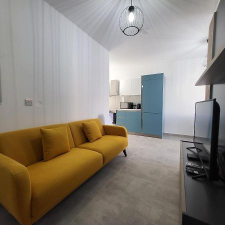 St Julian Apartments San Giuliano Esterno foto